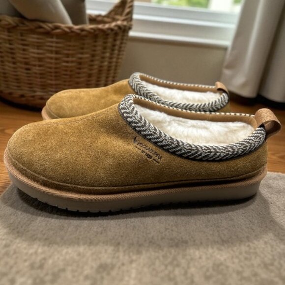 Koolaburra by UGG Burree Men's Suede Slippers - Size 9 - Picture 1 of 8